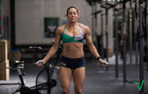 Invictus Athlete, Jenn Ryan, doing double-unders.