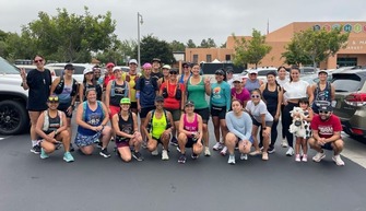 Santa Mujeres Run Club in San Diego